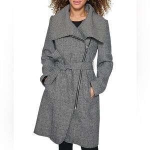 KARL LAGERFELD PARIS Women's Houndstooth Wrap Coat